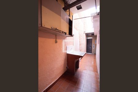 Casa para alugar com 38m², 1 quarto e sem vagaÁrea de Serviço