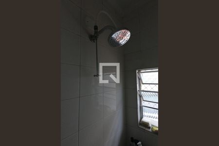 Casa à venda com 240m², 3 quartos e 2 vagasBanheiro