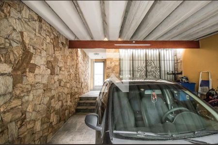 Casa à venda com 196m², 4 quartos e 2 vagasGaragem