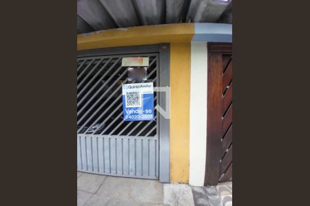 Casa à venda com 196m², 4 quartos e 2 vagasFachada