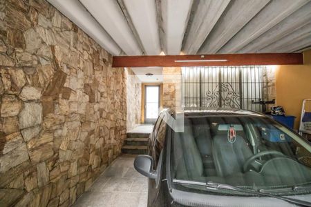 Casa à venda com 196m², 4 quartos e 2 vagasGaragem