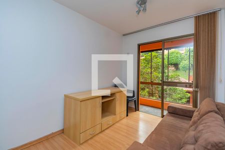 Sala de apartamento à venda com 3 quartos, 67m² em Petrópolis, Porto Alegre