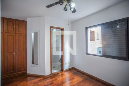 Apartamento à venda com 121m², 3 quartos e 2 vagasSuíte