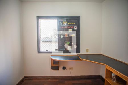 Apartamento à venda com 121m², 3 quartos e 2 vagasQuarto 2 