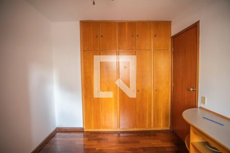 Apartamento à venda com 121m², 3 quartos e 2 vagasQuarto 3