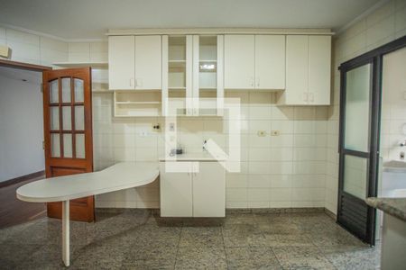 Apartamento à venda com 121m², 3 quartos e 2 vagasCozinha