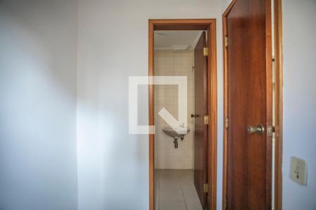 Apartamento à venda com 121m², 3 quartos e 2 vagasQuarto de Serviço