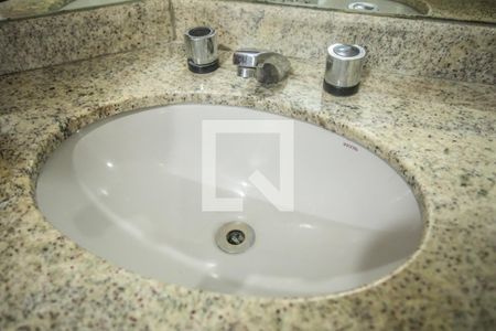 Apartamento à venda com 121m², 3 quartos e 2 vagasBanheiro da Suíte