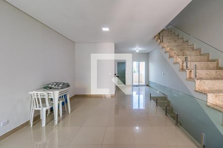 Sala de casa para alugar com 3 quartos, 130m² em Vila do Conde, Barueri