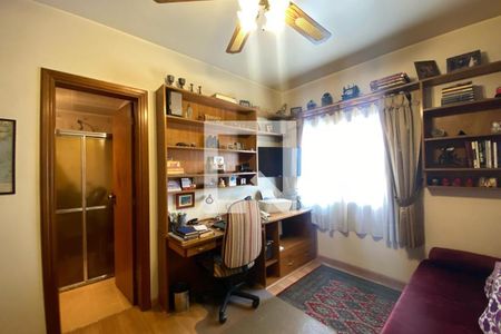 Apartamento à venda com 160m², 3 quartos e 2 vagasSuíte 2