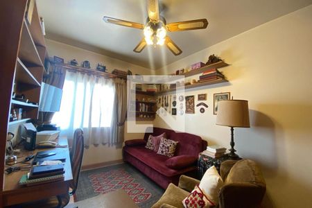 Apartamento à venda com 160m², 3 quartos e 2 vagasSuíte 2