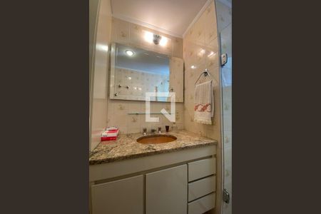 Apartamento à venda com 160m², 3 quartos e 2 vagasBanheiro da Suíte 3