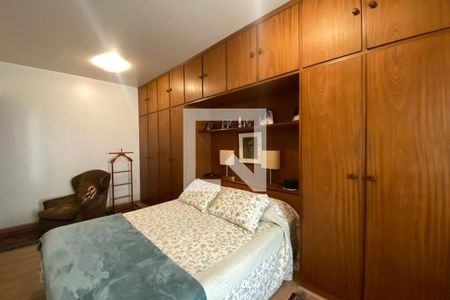 Apartamento à venda com 160m², 3 quartos e 2 vagasSuíte 1