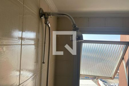 Apartamento à venda com 160m², 3 quartos e 2 vagasChuveiro