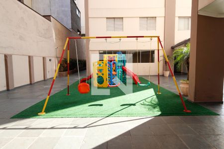 Apartamento para alugar com 72m², 2 quartos e 1 vagaPlayground