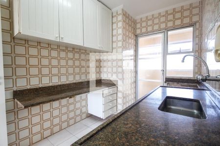 Apartamento para alugar com 72m², 2 quartos e 1 vagaCozinha