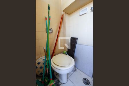 Apartamento para alugar com 72m², 2 quartos e 1 vagaBanheiro de serviço