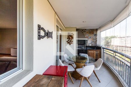 Apartamento à venda com 122m², 3 quartos e 2 vagas Apartamento à venda com 122m², 3 quartos e 2 vagasVaranda gourmet