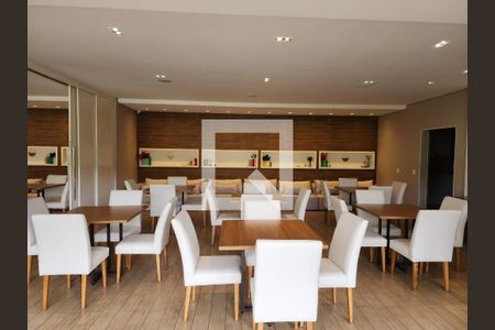 Apartamento à venda com 122m², 3 quartos e 2 vagas Apartamento à venda com 122m², 3 quartos e 2 vagasÁrea comum - Salão de festas