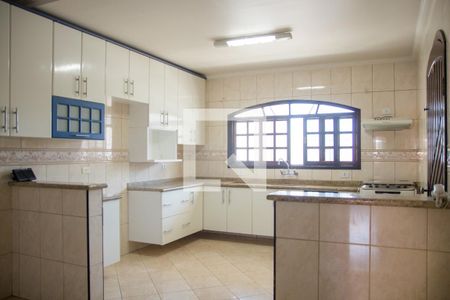 Casa à venda com 260m², 3 quartos e 6 vagasCozinha