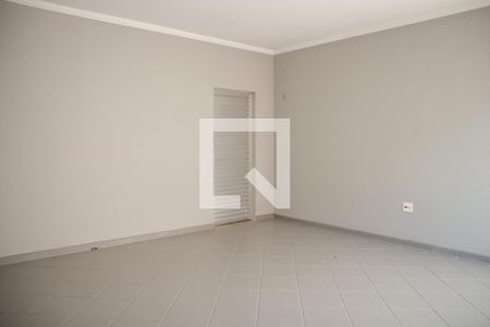 Casa à venda com 260m², 3 quartos e 6 vagasChurrasqueira