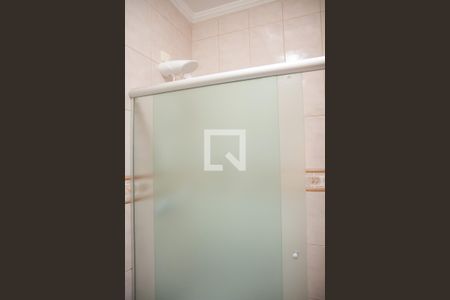 Casa à venda com 260m², 3 quartos e 6 vagasBanheiro do Quarto 2