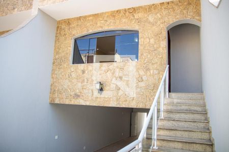 Casa à venda com 260m², 3 quartos e 6 vagasFachada