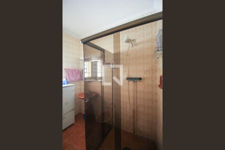 Casa à venda com 110m², 2 quartos e 2 vagasBanheiro