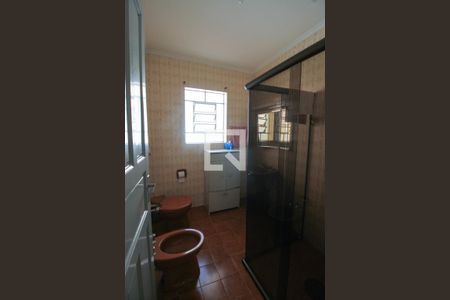 Casa à venda com 110m², 2 quartos e 2 vagasBanheiro