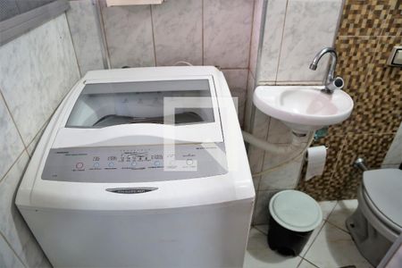 Apartamento para alugar com 42m², 1 quarto e 1 vagaDetalhe do banheiro