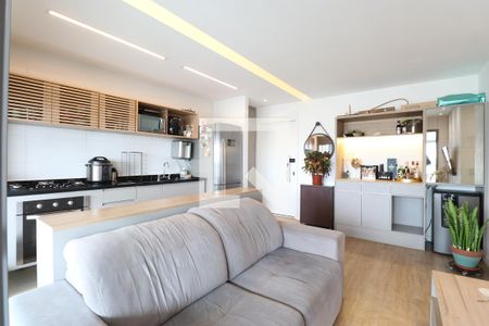 Sala/Cozinha de apartamento para alugar com 2 quartos, 70m² em Vila Romana, São Paulo