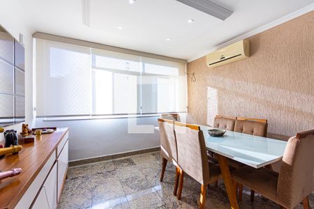 Sala de apartamento à venda com 3 quartos, 250m² em Icaraí, Niterói