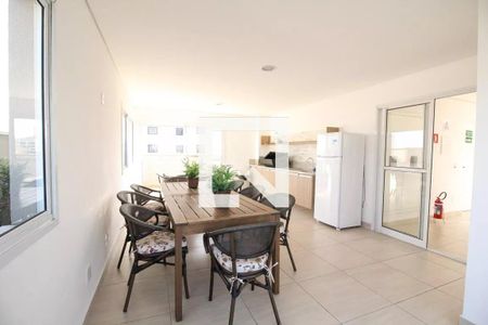 Apartamento para alugar com 41m², 1 quarto e 1 vaga Apartamento para alugar com 41m², 1 quarto e 1 vagaÁrea comum - Salão de festas