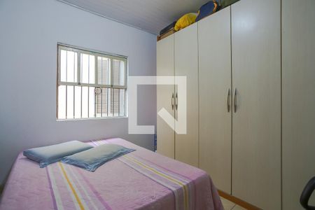 Quarto 2 de casa à venda com 3 quartos, 80m² em Jardim Itu, Porto Alegre