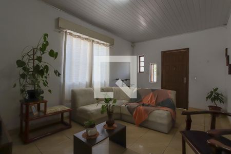 Sala de casa à venda com 3 quartos, 80m² em Jardim Itu, Porto Alegre