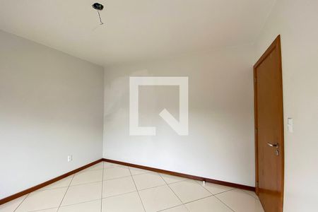 Quarto 1  de apartamento à venda com 2 quartos, 58m² em Rincão, Novo Hamburgo