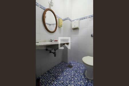 Casa à venda com 322m², 6 quartos e 2 vagasLavabo 1