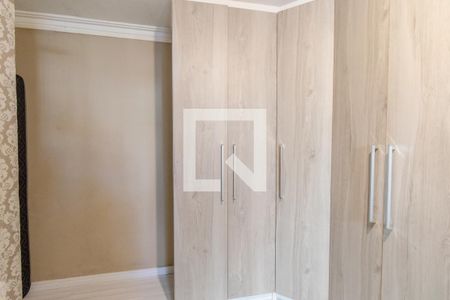 Quarto 2 de apartamento para alugar com 2 quartos, 55m² em Campo Comprido, Curitiba