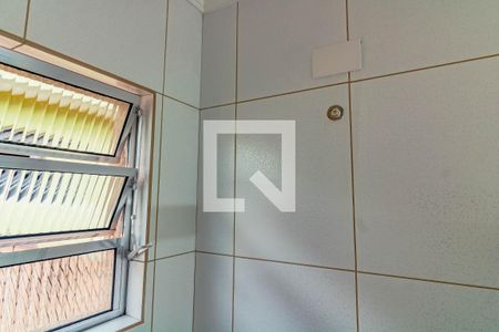 Casa à venda com 195m², 5 quartos e 2 vagas Casa à venda com 195m², 5 quartos e 2 vagasBanheiro Social