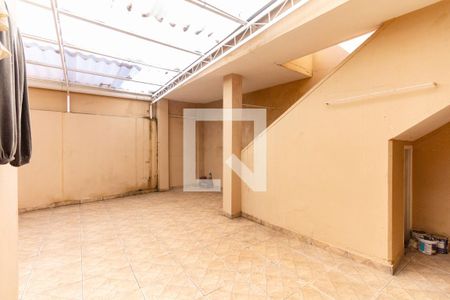 Casa à venda com 270m², 4 quartos e 6 vagasÁrea de Serviço