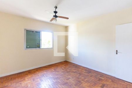 Casa à venda com 270m², 4 quartos e 6 vagasQuarto 3