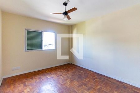 Casa à venda com 270m², 4 quartos e 6 vagasSuíte