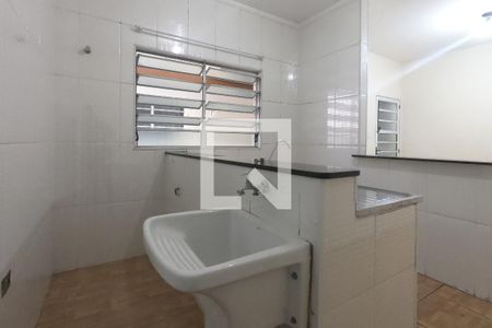 Área de Serviço de apartamento para alugar com 2 quartos, 60m² em Jardim Presidente Dutra, Guarulhos