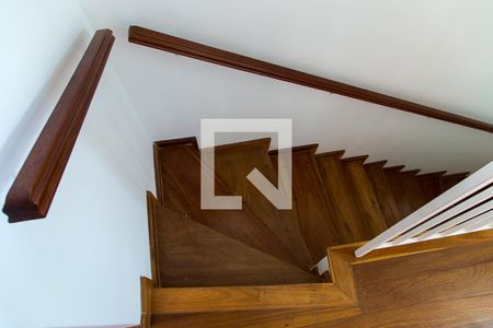 Casa de condomínio à venda com 95m², 3 quartos e 3 vagasCorredor