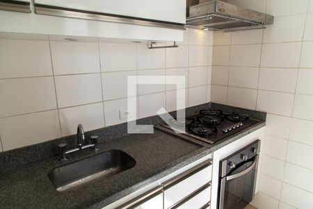 Casa de condomínio à venda com 95m², 3 quartos e 3 vagasCozinha - Detalhe