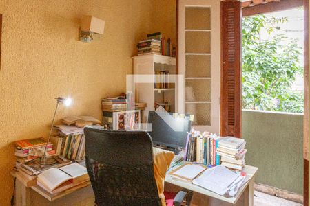 Casa à venda com 140m², 4 quartos e sem vaga Casa à venda com 140m², 4 quartos e sem vagaQuarto 4
