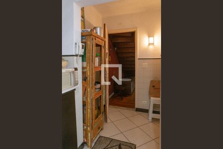 Casa à venda com 140m², 4 quartos e sem vaga Casa à venda com 140m², 4 quartos e sem vagaCozinha