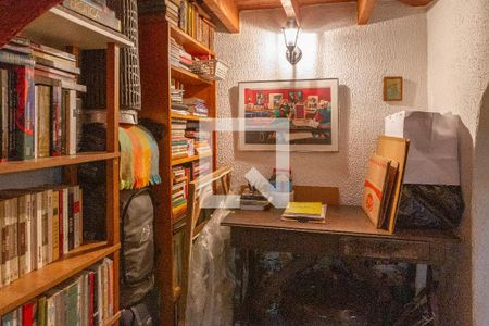 Casa à venda com 140m², 4 quartos e sem vaga Casa à venda com 140m², 4 quartos e sem vagaEdícula - Suíte