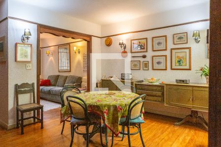 Sala de casa à venda com 4 quartos, 140m² em Campos Elíseos, São Paulo