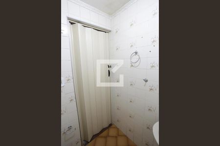 Banheiro de apartamento para alugar com 3 quartos, 54m² em Conjunto Habitacional Padre Jose de Anchieta, São Paulo